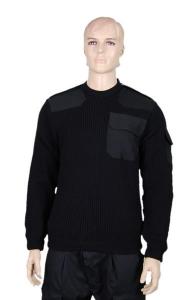 Sweter czarny z naszywką OCHRONA